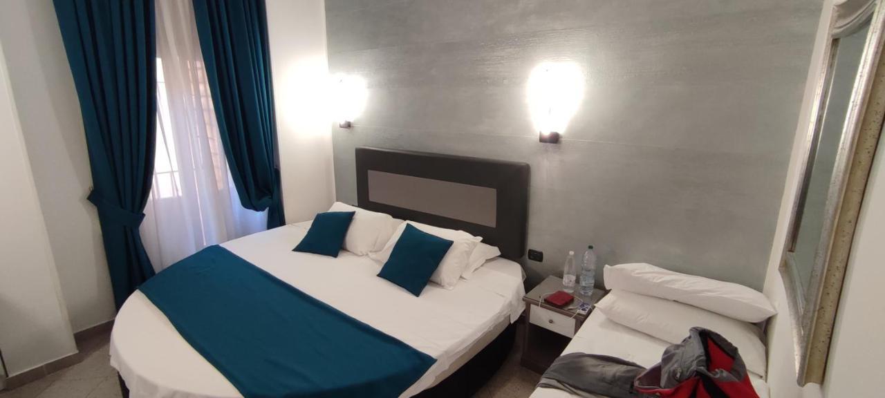 House 4 Mori Hotel Рим Екстериор снимка