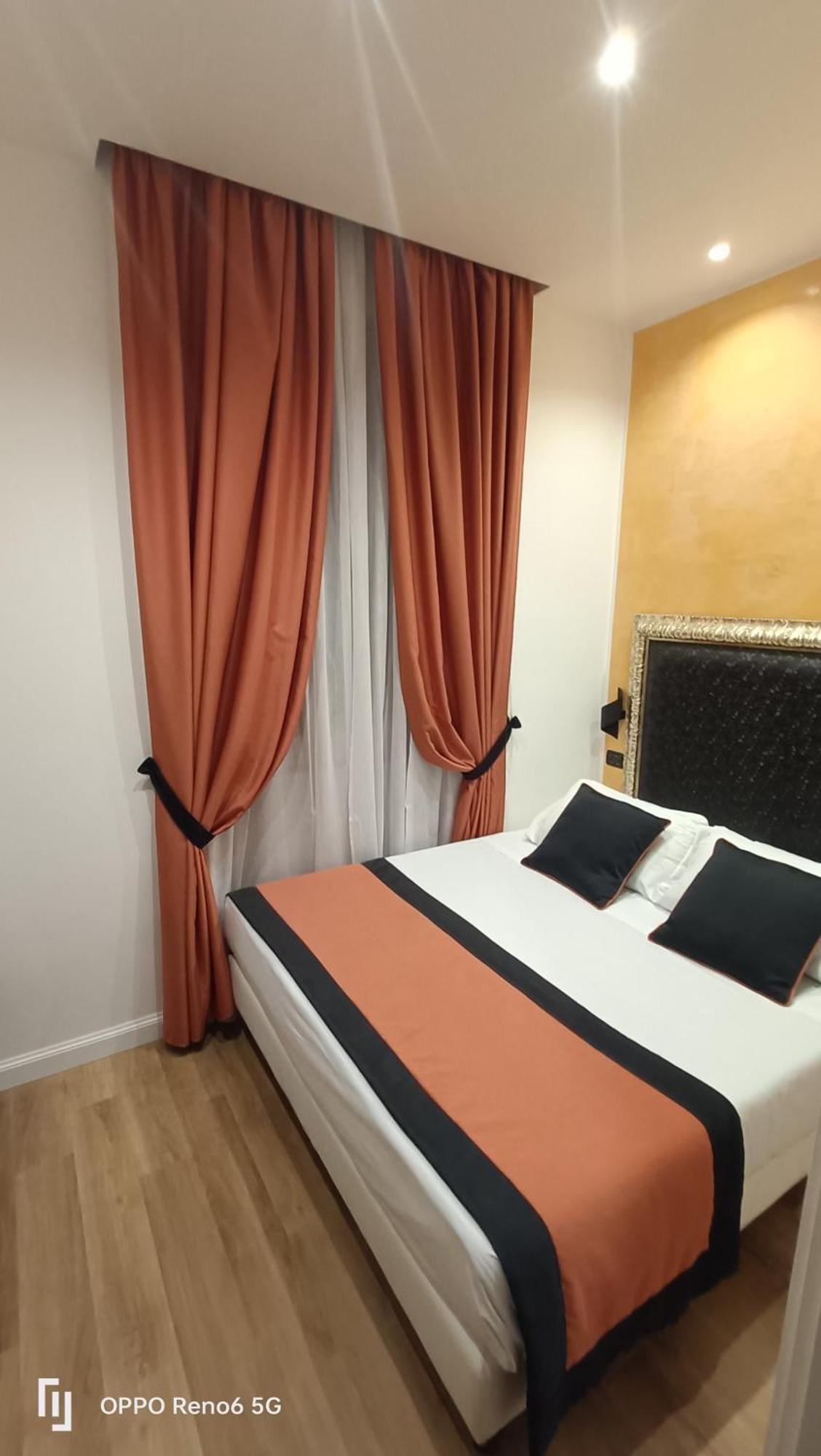 House 4 Mori Hotel Рим Екстериор снимка