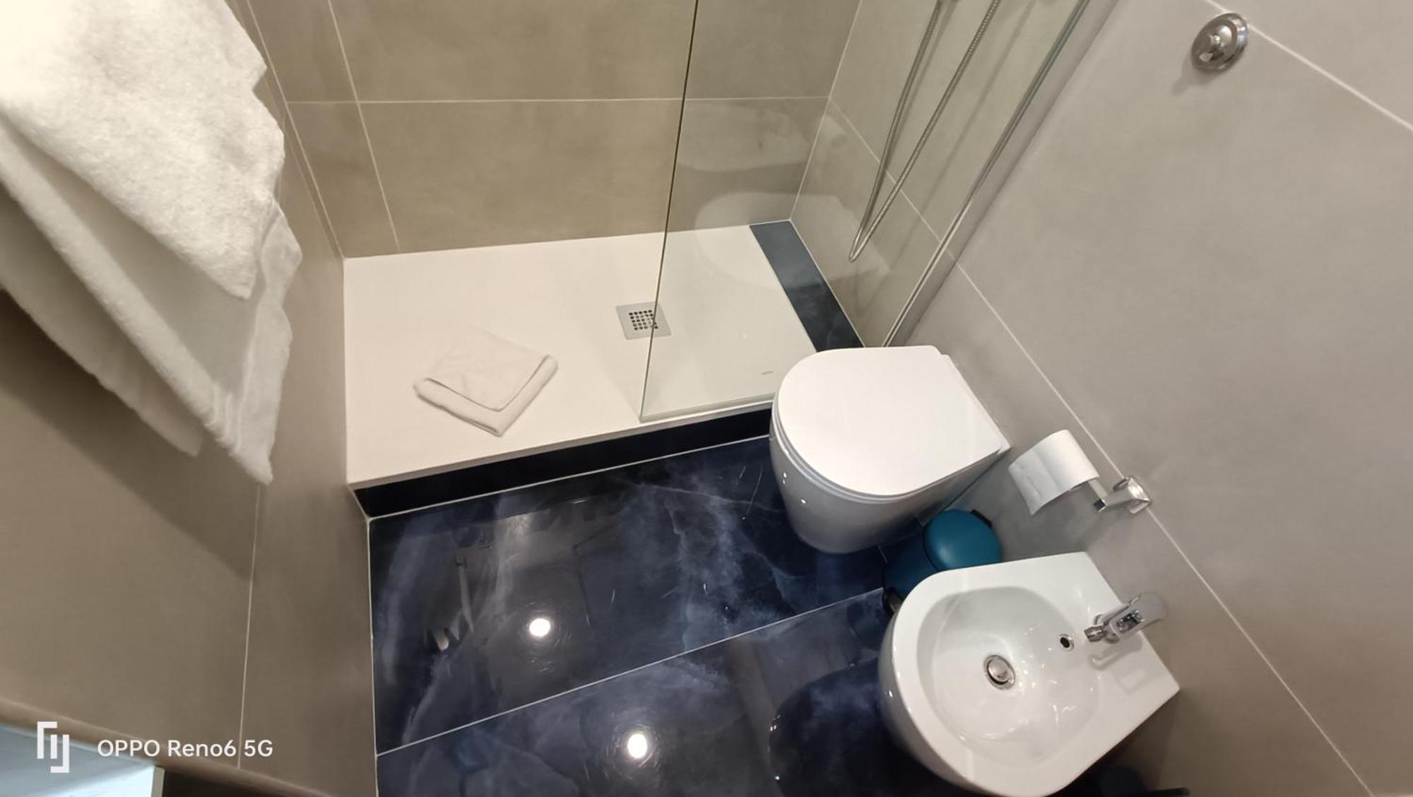 House 4 Mori Hotel Рим Екстериор снимка